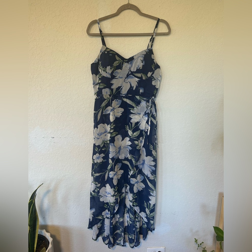 Romantic Chiffon Sleeveless Molded Cup High-Low Maxi Dress, Dark Whimsical